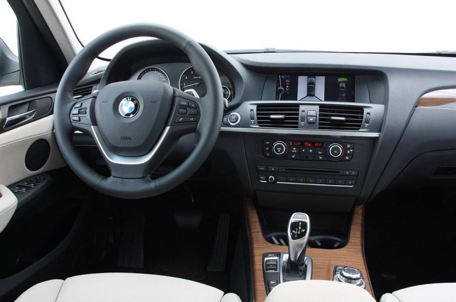  BMW X3 2011 года  (фото 31 из 256)